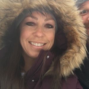 Meet your Posher, Carla